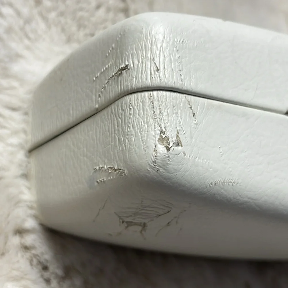 Versace Glasses Case - Picture 7 of 11